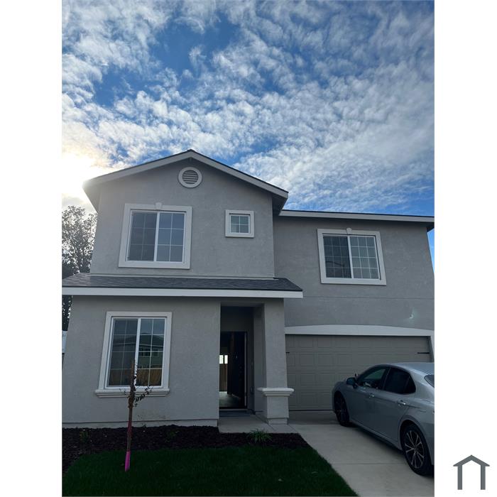688 Granada Ct